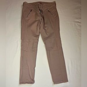 American Eagle Outfitters Ankle Jeggings.